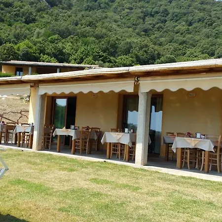 Li Teggi Turismo Rurale Bed & Breakfast