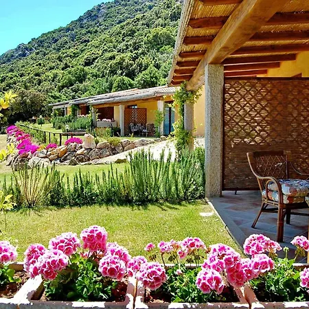 Bed & Breakfast Li Teggi Turismo Rurale