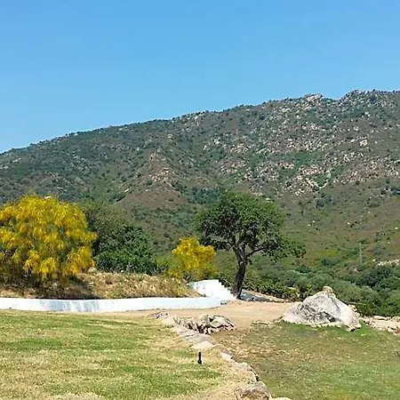Li Teggi Turismo Rurale סאן תאודורו