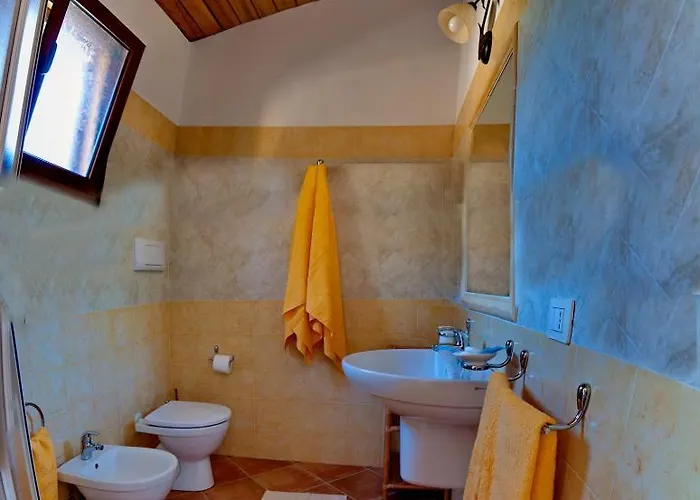 Oda ve Kahvaltı Li Teggi Turismo Rurale